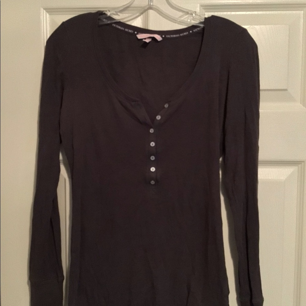 LAST DAY SEPTEMBER 30!!!! Victoria’s Secret sleep shirt
